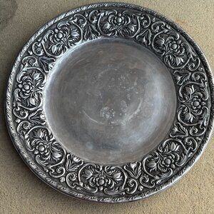 Vintage Wilton Armetale William Mary Round 18" LARGE Serving Platter Plate Tray